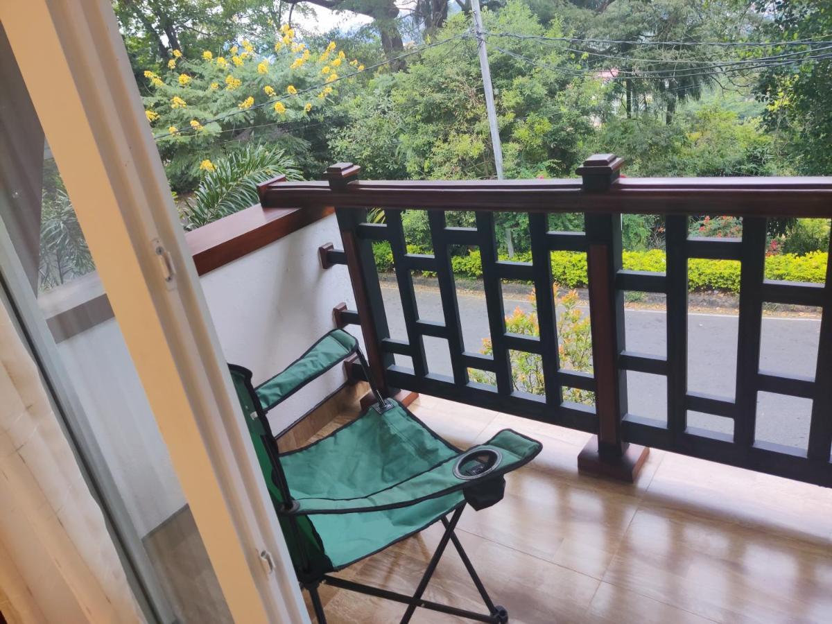 Y&Y Residence Kandy Kültér fotó